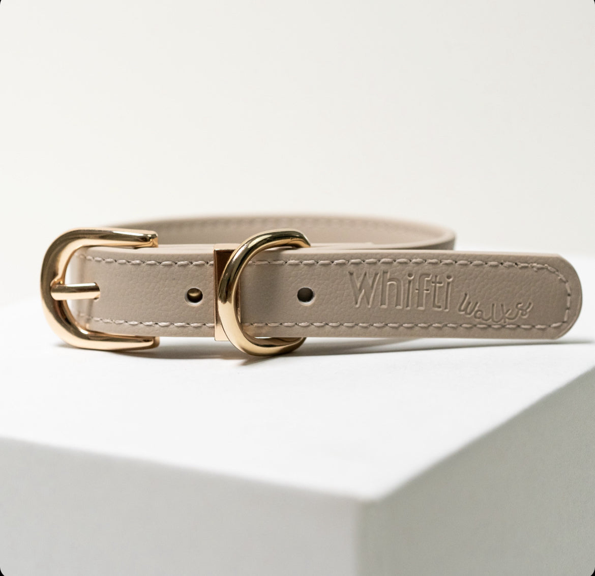 Vegan Leather Dogs collar in Latte
